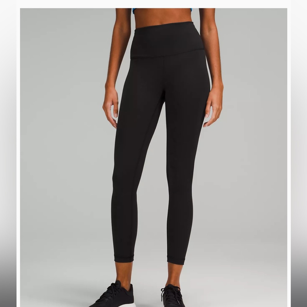 LULULEMON size 4 wundertrain high rise leggings 25” length